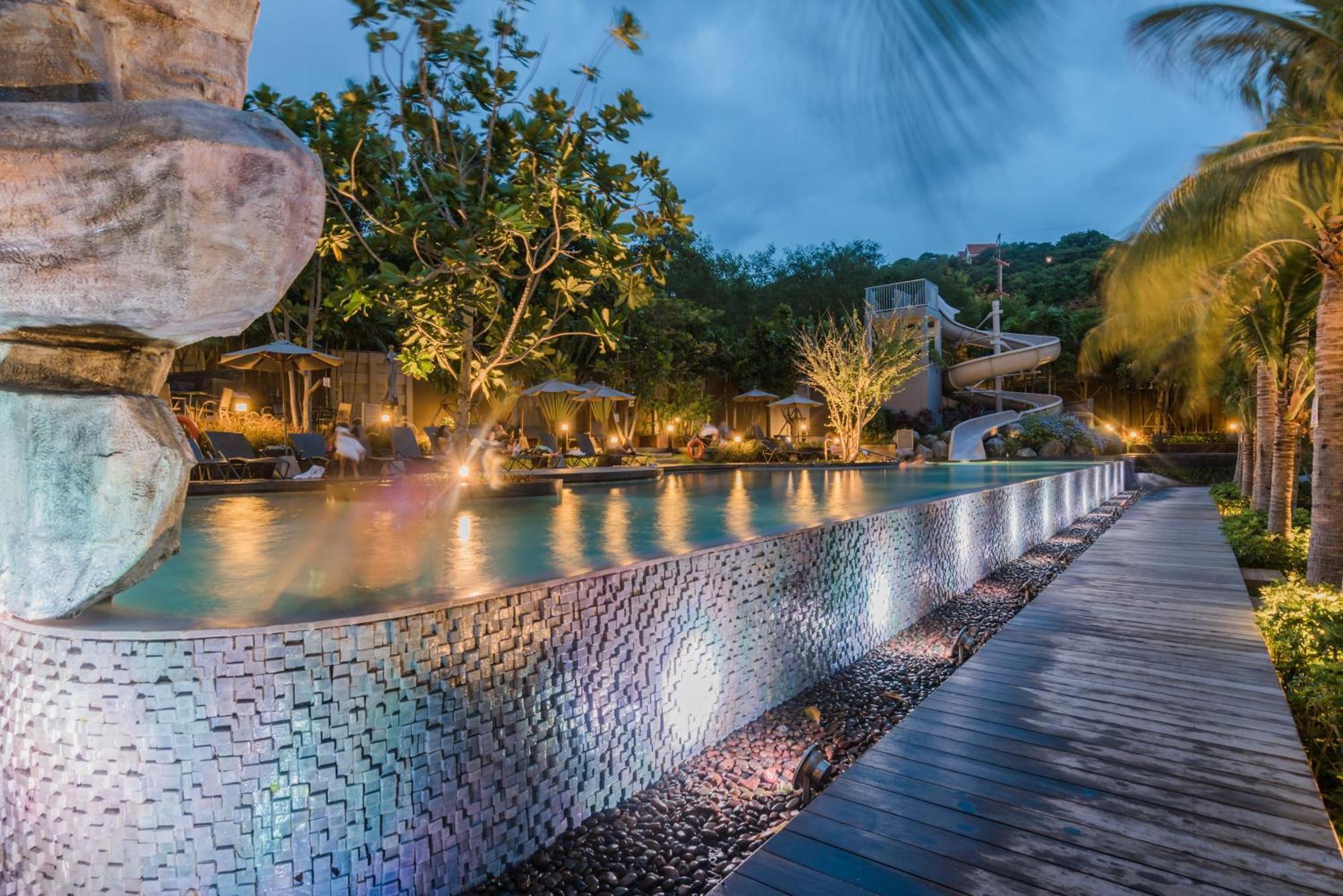 Appartamento Unixx Pattaya By Alvin Esterno foto